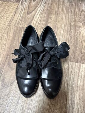 Kelsi Dagger Black Ribbon Lace-Up Oxfords